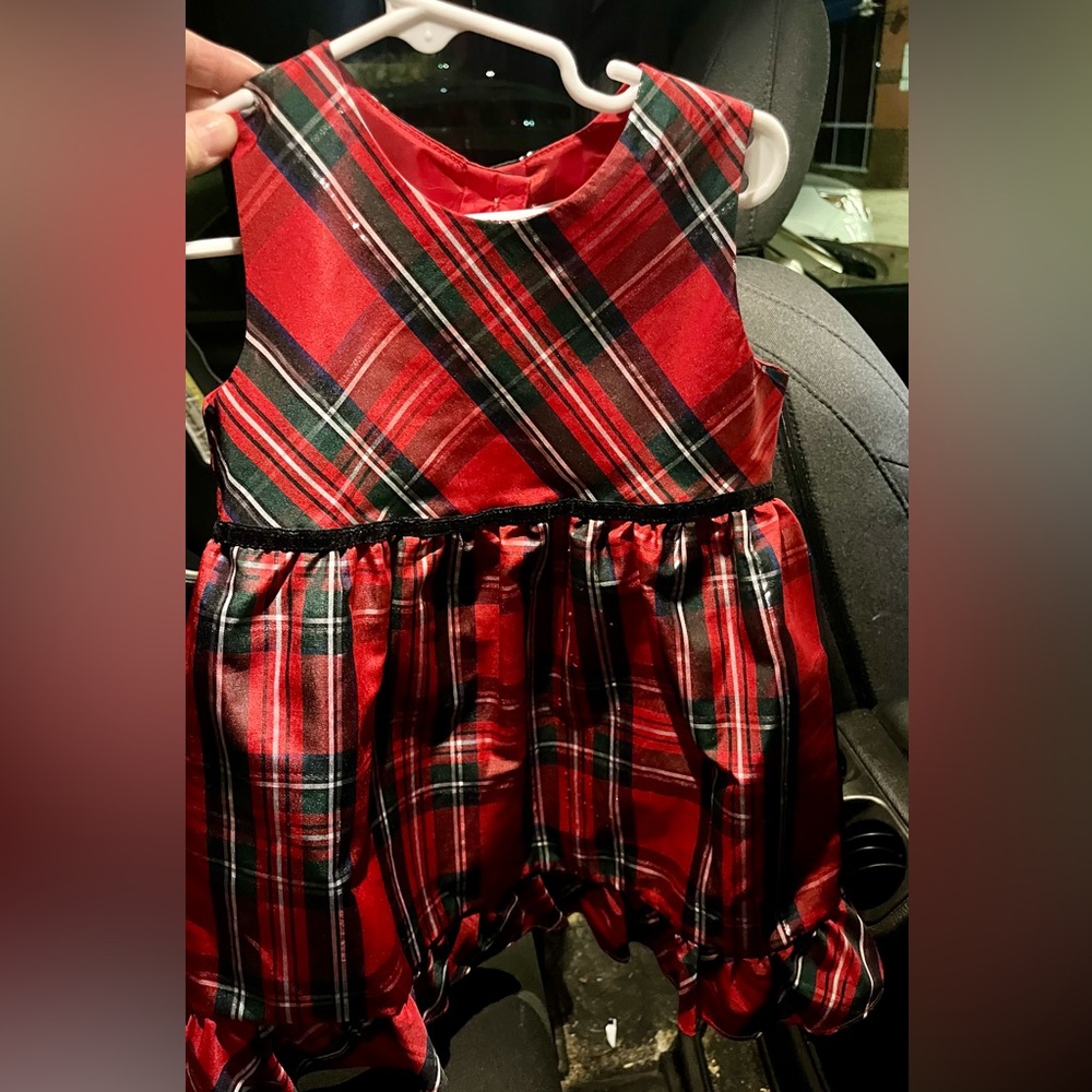 Girls 3T Red Plaid Sleeveless Holiday dress